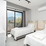 Willa Exclusive Paradise 3 *